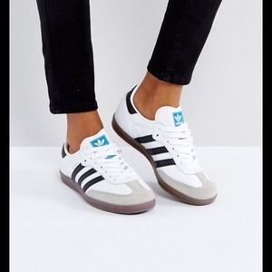 ❤️Adidas Samba sneakers size 9